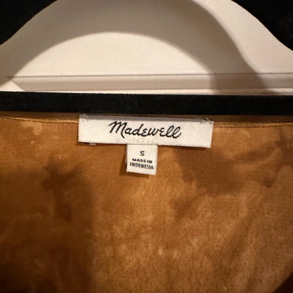 Amazing crop madewell dark yellow tie dye blouse! - Picture 3 of 3